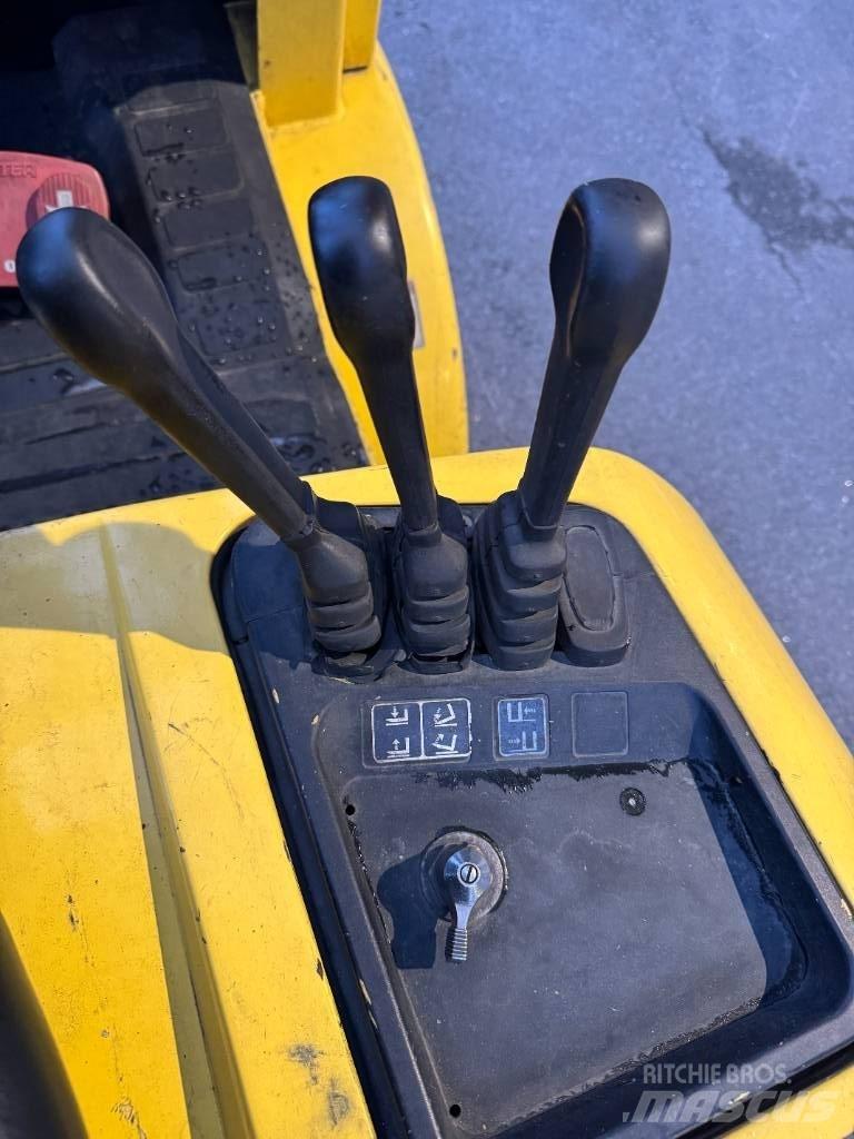 Hyster H3.00XM Plinski viljuškari