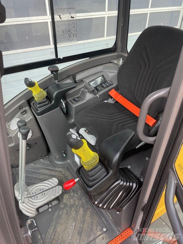 Volvo EC27D Mini bageri < 7t