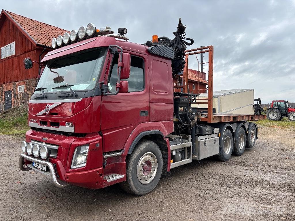 Volvo VOLVO FM 8*4 Rol kiper kamioni sa kukom za podizanje tereta