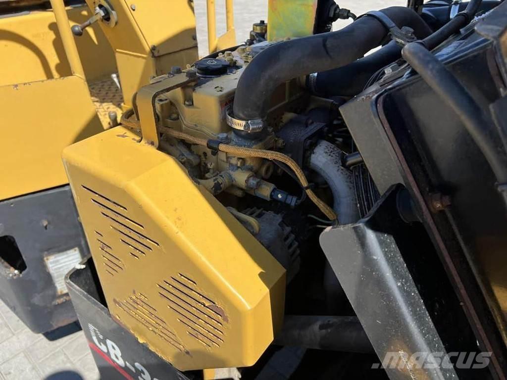 CAT CB 334E Valjci sa duplim bubnjem