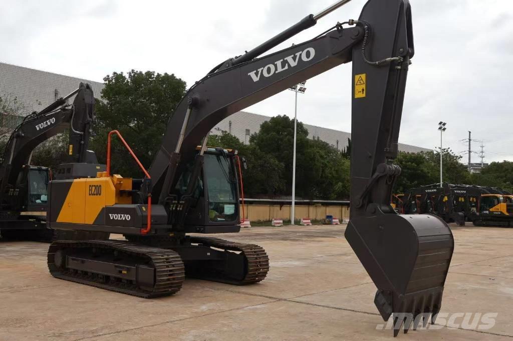 Volvo EC 200 Bageri guseničari