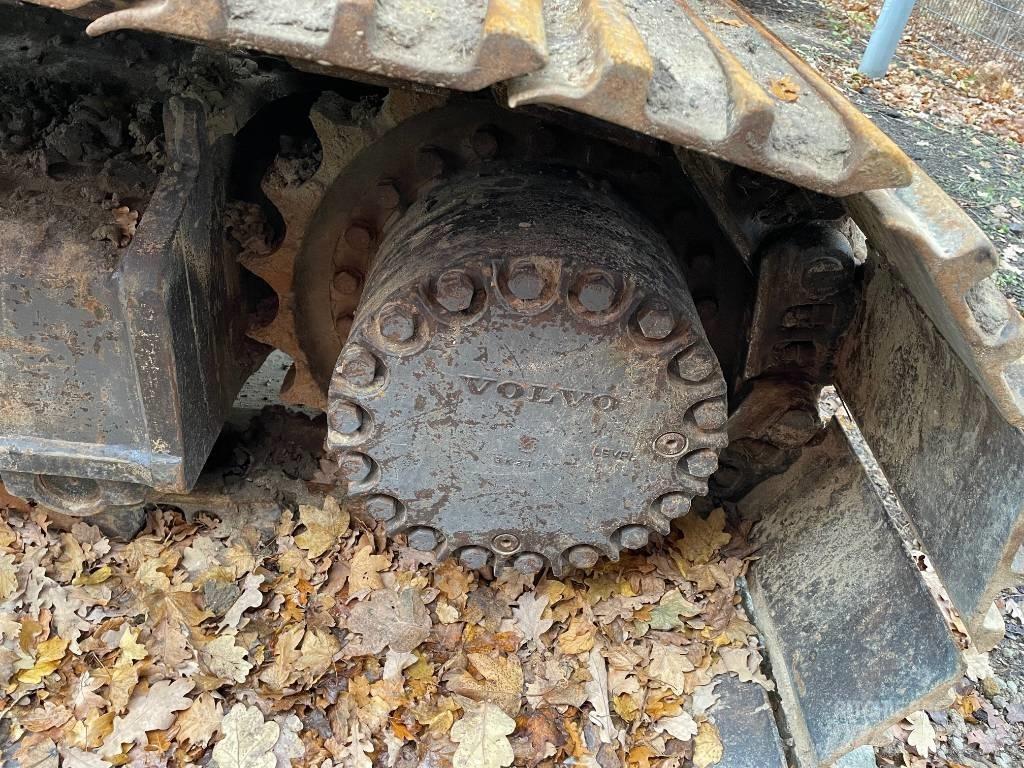 Volvo EC 300 D L Bageri guseničari