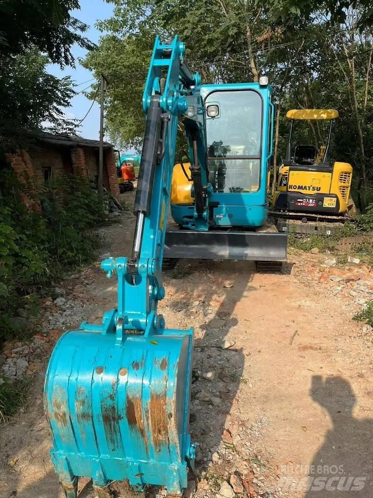 Kubota U 35 Mini bageri < 7t