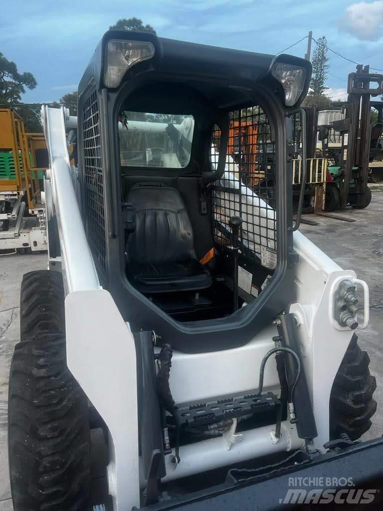 Bobcat S570 Skid steer mini utovarivači