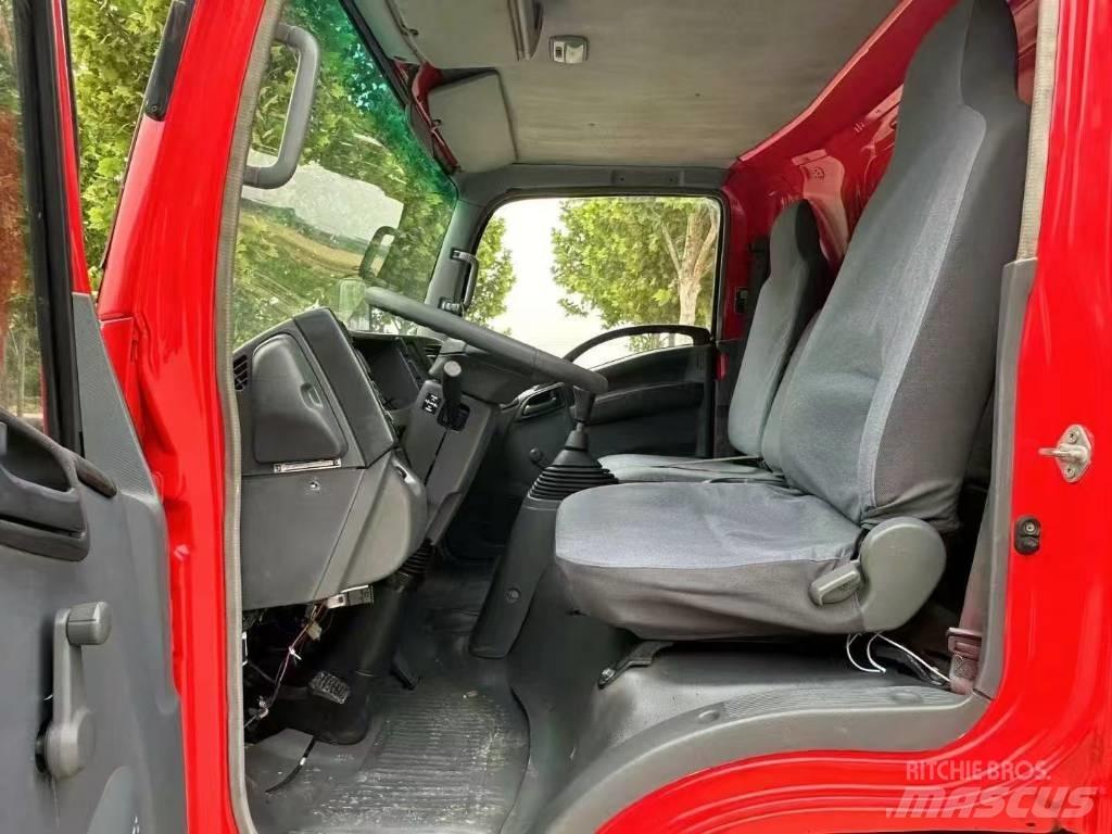 Isuzu ELF Komunalna vozila za opštu namenu