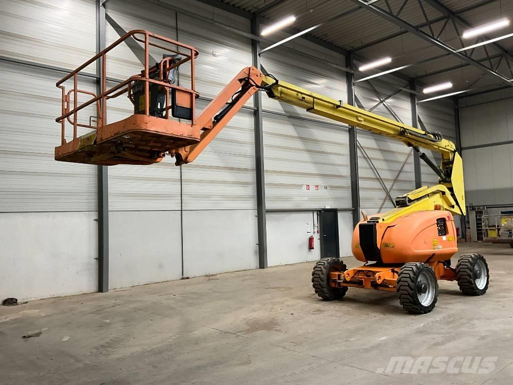 JLG 600 AJ   4x4x4 Zglobne podizne platforme