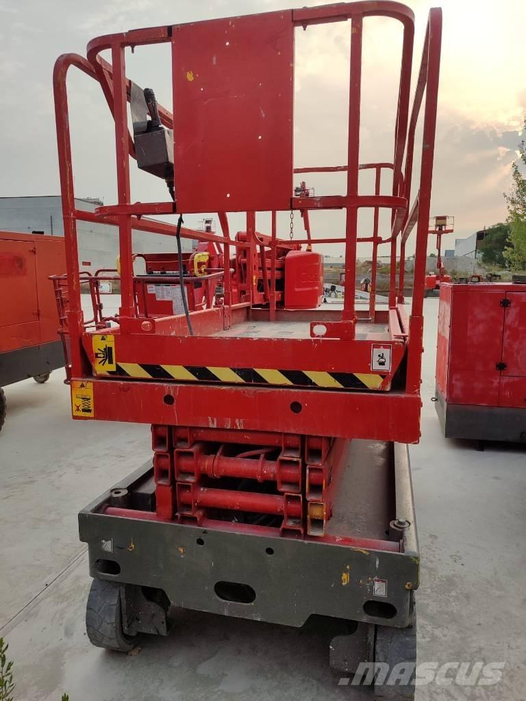 Haulotte Compact 10 Makazaste platforme
