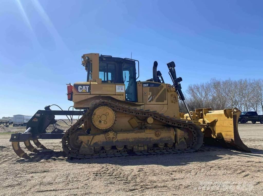 CAT D 6 T LGP Buldožeri guseničari