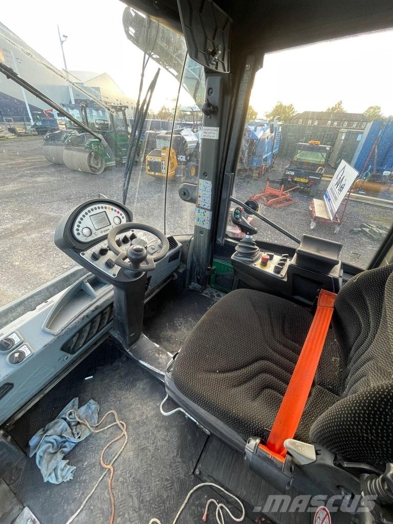 Bomag BW 154 AD-5 Valjci sa duplim bubnjem