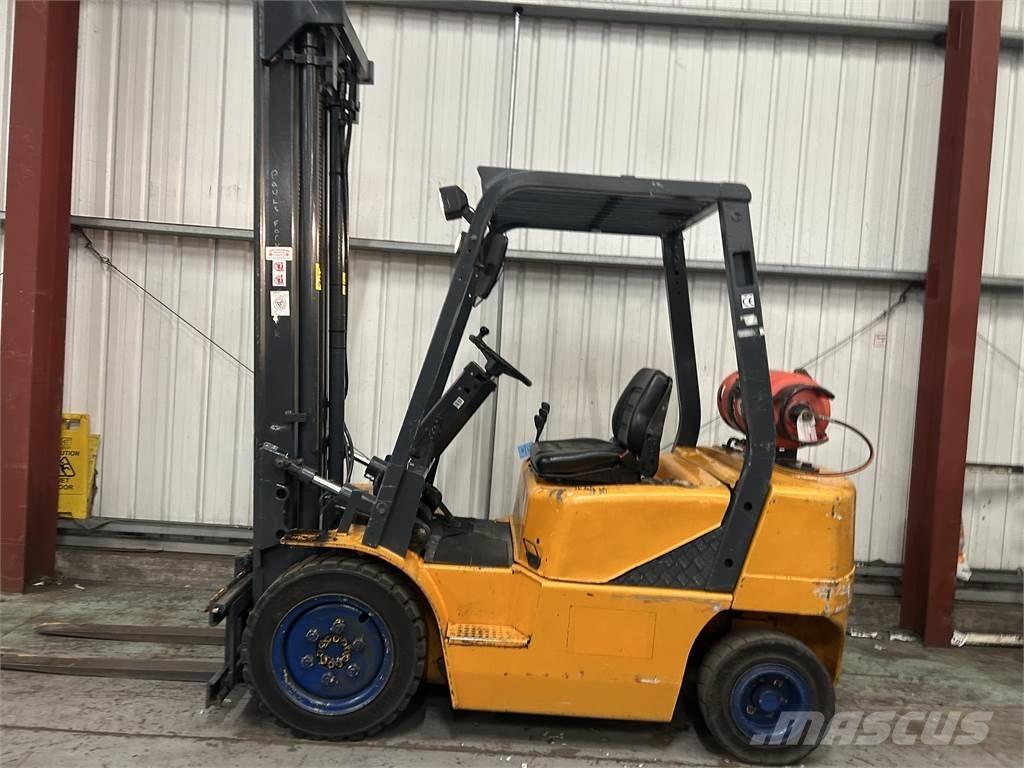 Daewoo G25E-3 Plinski viljuškari