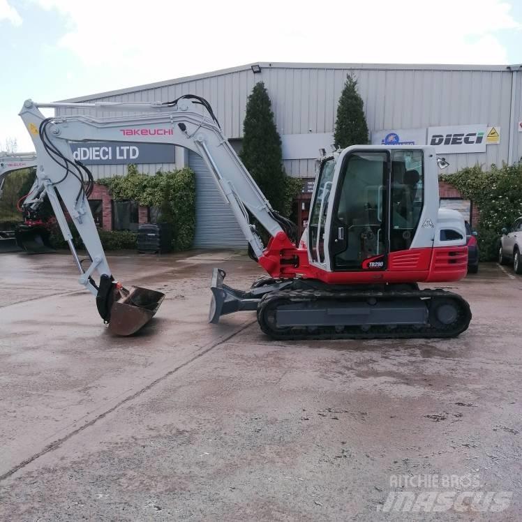 Takeuchi TB290 Midi bageri 7t – 12t