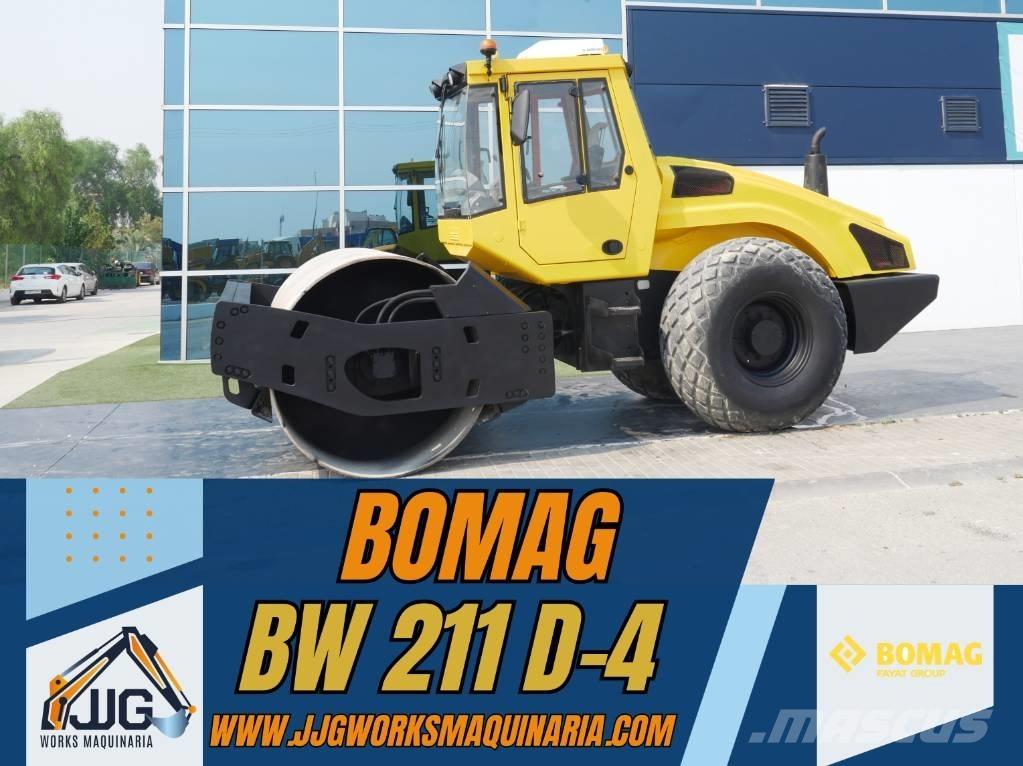 Bomag BW 211 D-4 Valjci sa duplim bubnjem
