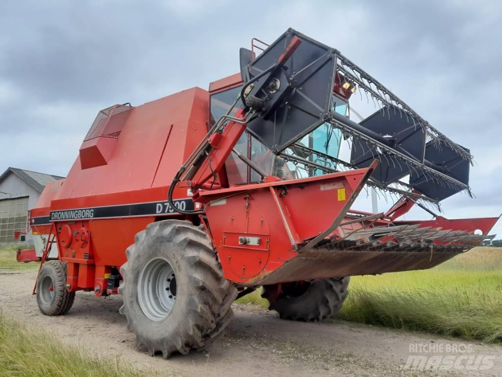 Dronningborg D7500 Kombajni