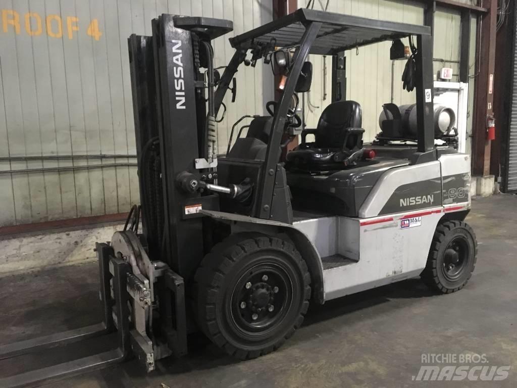 Nissan 80 Viljuškari - ostalo