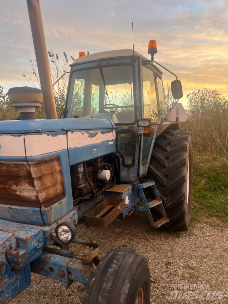 Ford TW 15 Traktori