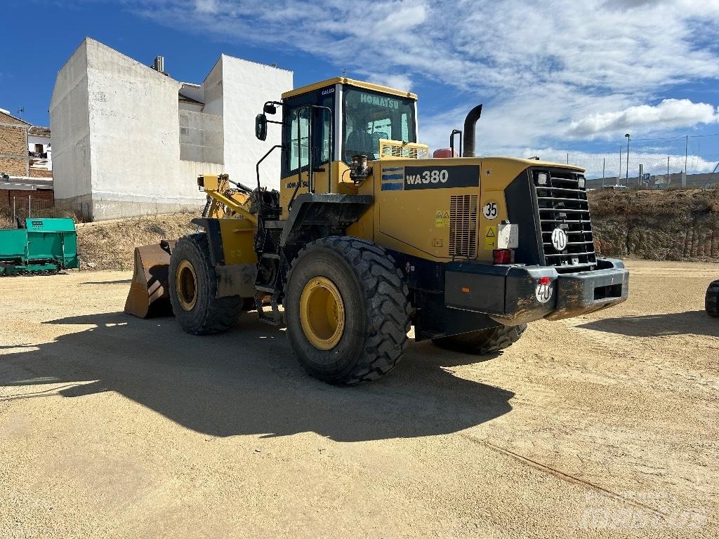 Komatsu WA 380-5 Utovarivači na točkove