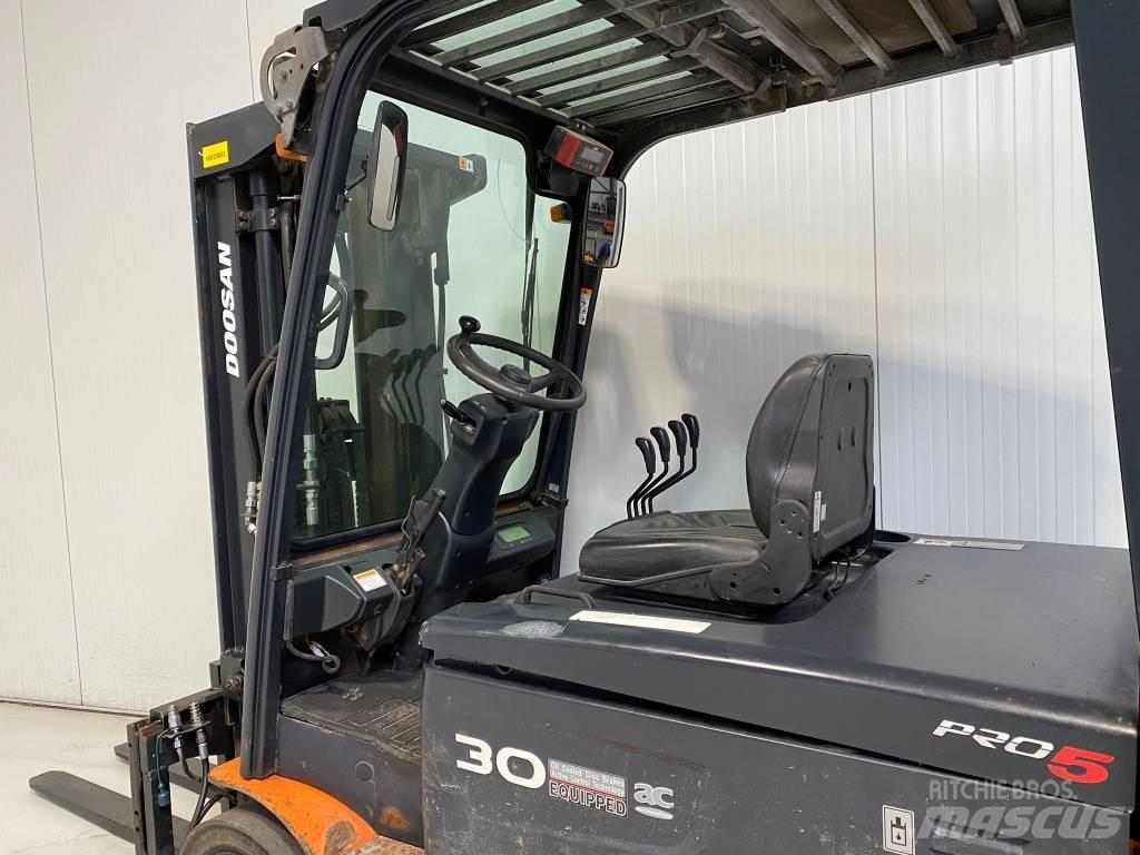 Doosan B30X-5 Električni viljuškari