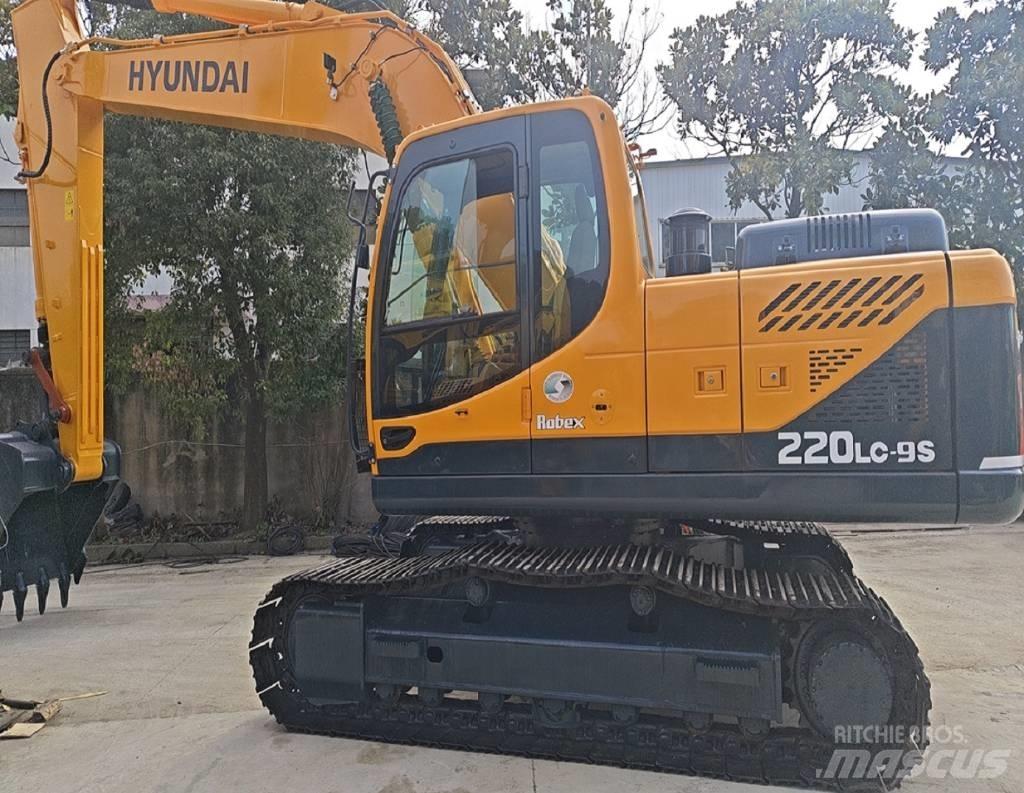Hyundai R220LC-9S Bageri točkaši