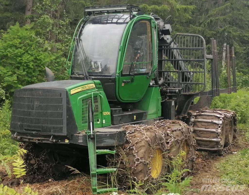 John Deere 1010 E Forvarderi