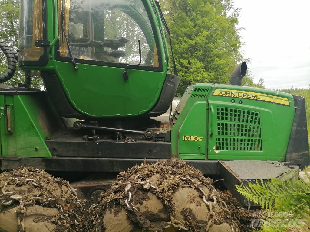 John Deere 1010 E Forvarderi