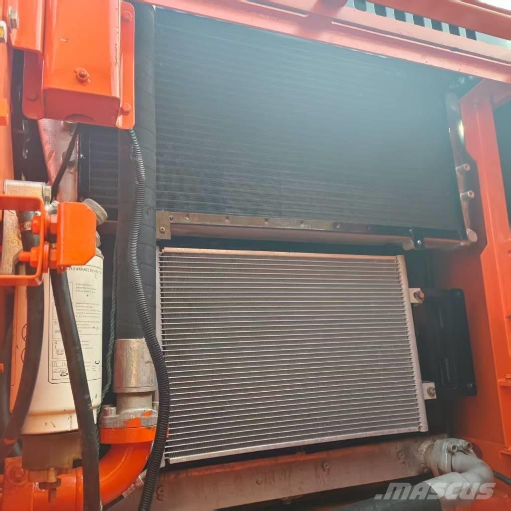 Doosan DX 300 Bageri guseničari