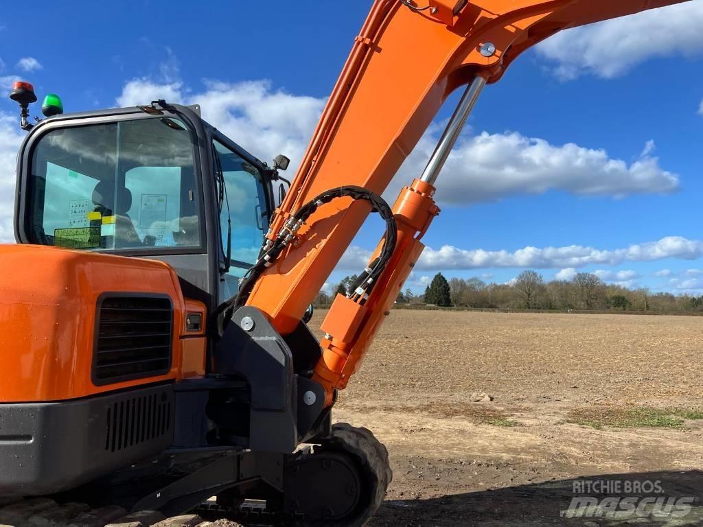 Doosan DX 85 R Midi bageri 7t – 12t