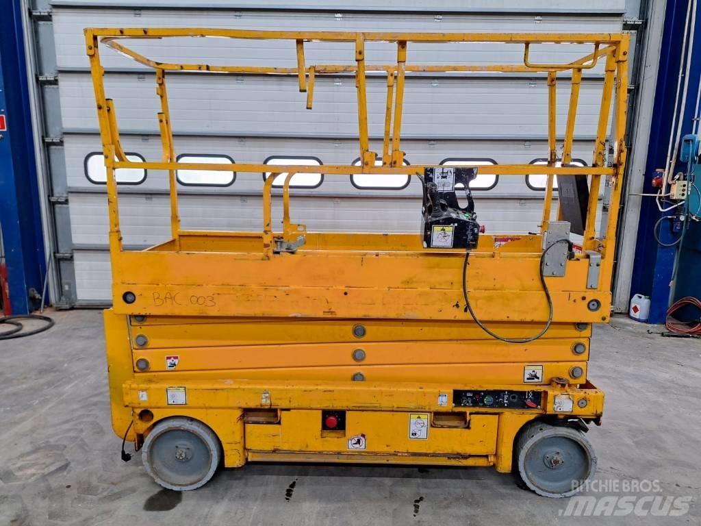 Haulotte Compact 8 Makazaste platforme