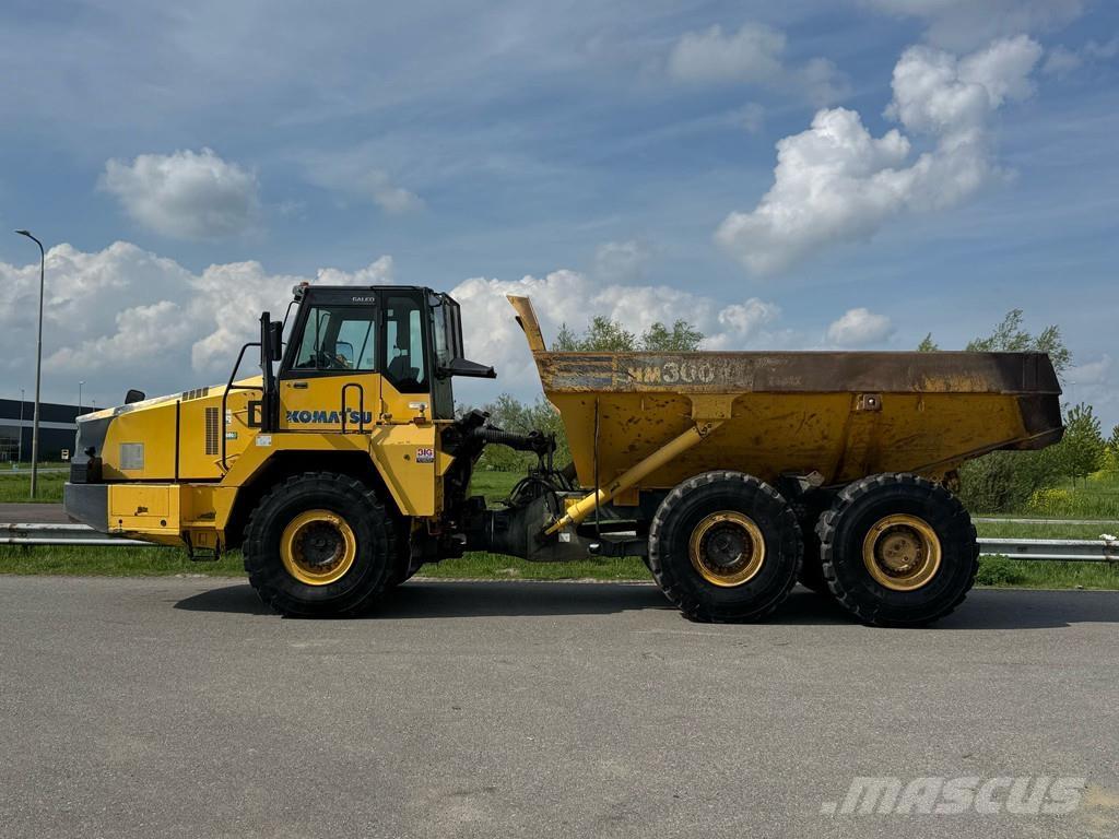 Komatsu HM300-2 Zglobni damperi