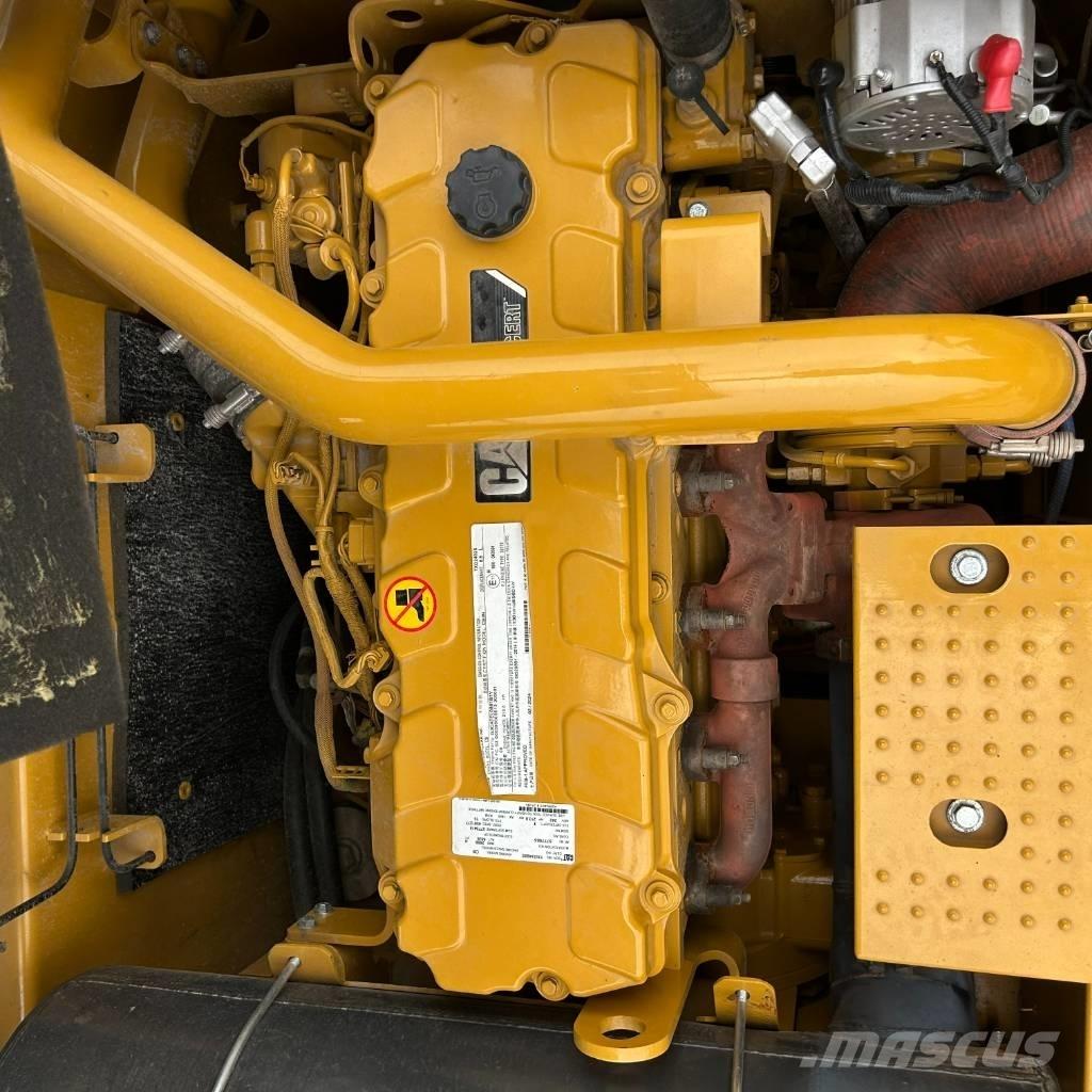 CAT 340D2L Bageri guseničari