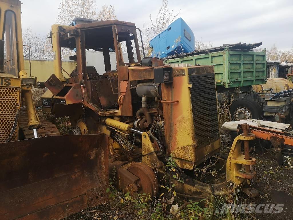 CAT D 5 M XL Buldožeri guseničari