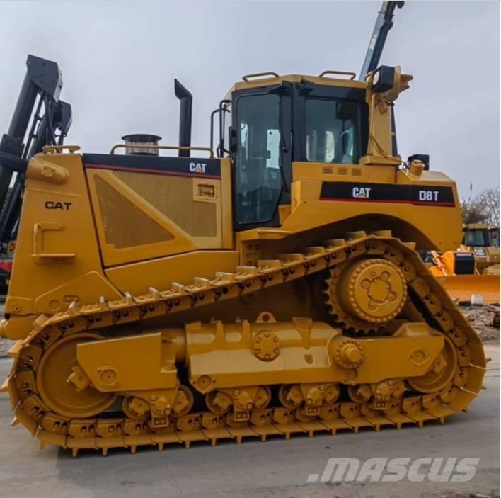 CAT D 8 T Buldožeri guseničari