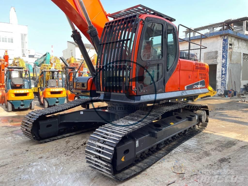 Doosan DX 300 Bageri guseničari