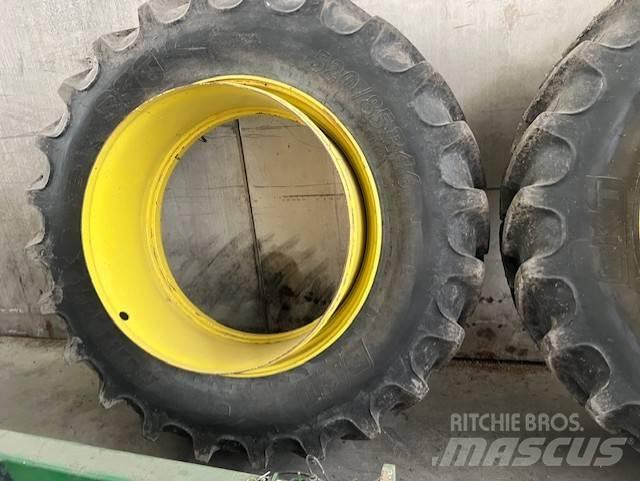 BKT 520/85R46 Gume, točkovi i felne