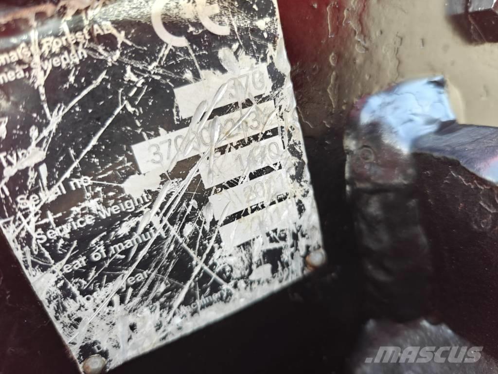 Komatsu 370.2 Glave za kombajne