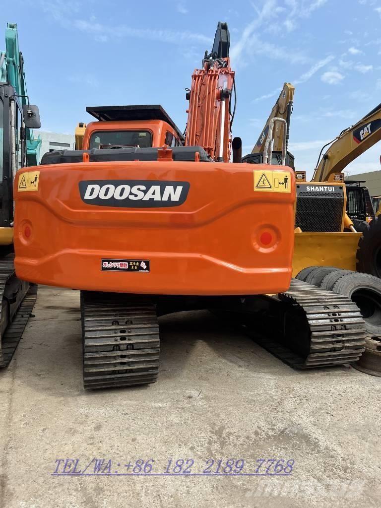 Doosan DX140 Bageri guseničari