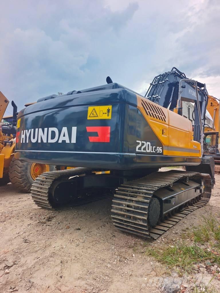 Hyundai 220LC-9S Bageri guseničari