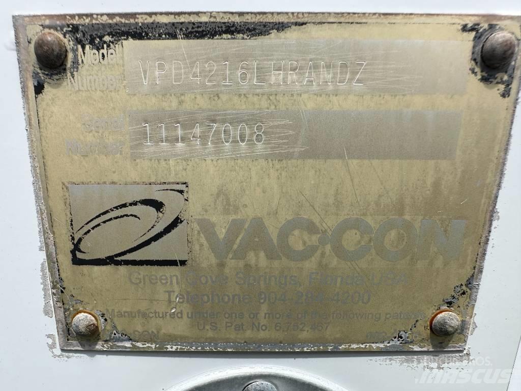 Freightliner 114SD Kombi vozila/ vakum kamioni