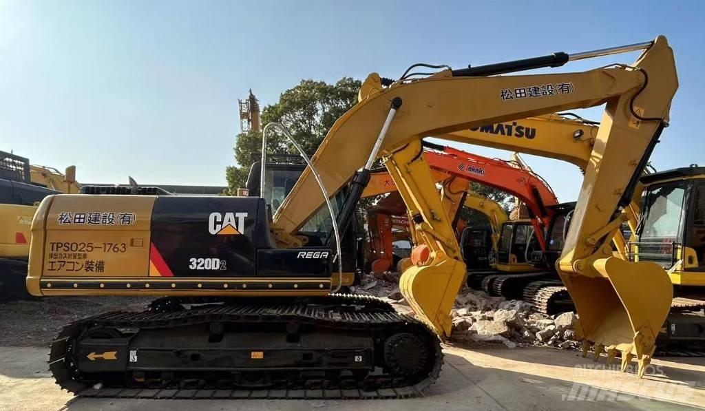 CAT 320D2 Bageri guseničari