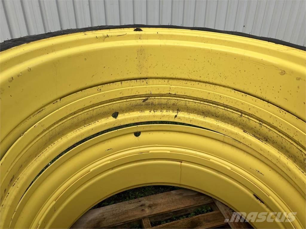 Taurus 270/95R44 Gume, točkovi i felne