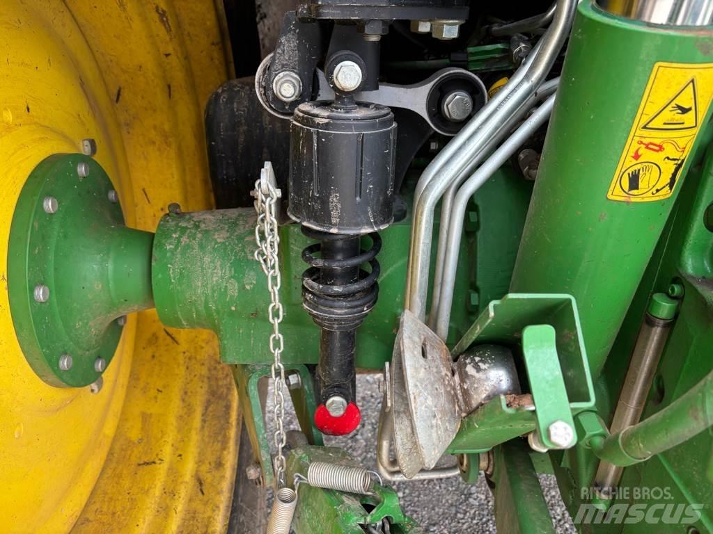 John Deere 6120M Traktori