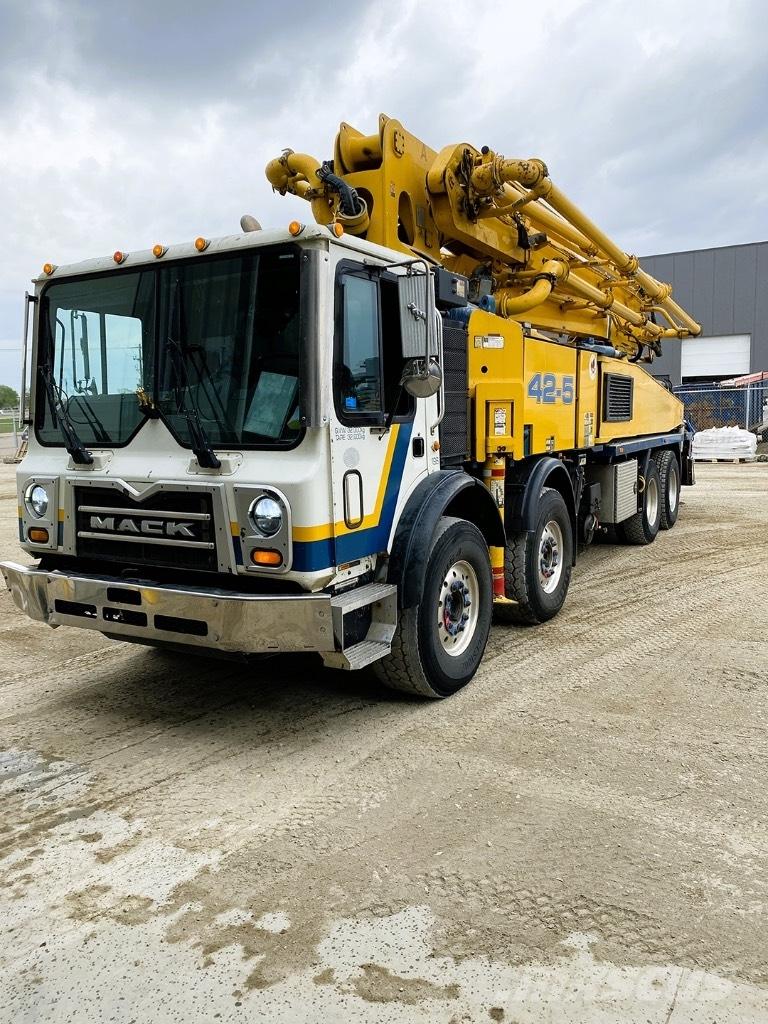 Putzmeister (#196) 42M Kamionske beton pumpe