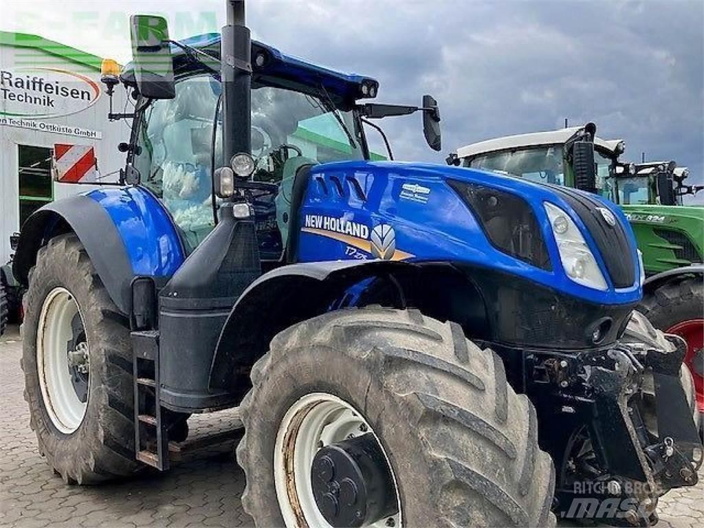 New Holland t7.275 Traktori