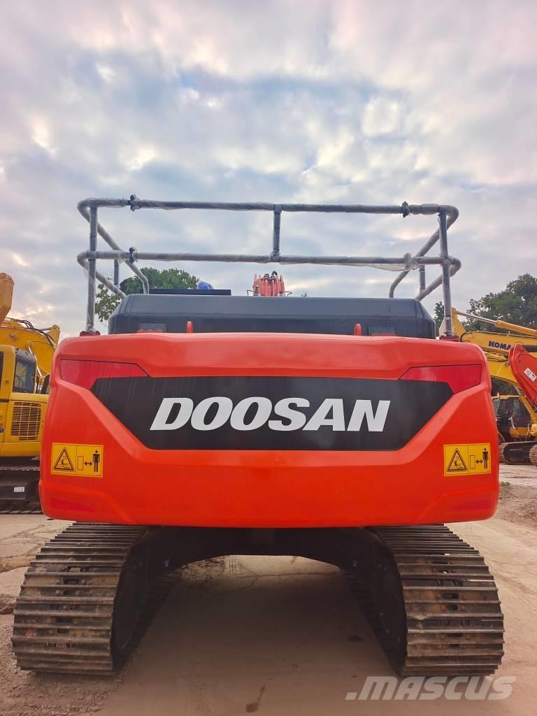 Doosan DX 225 LC-9C Bageri guseničari