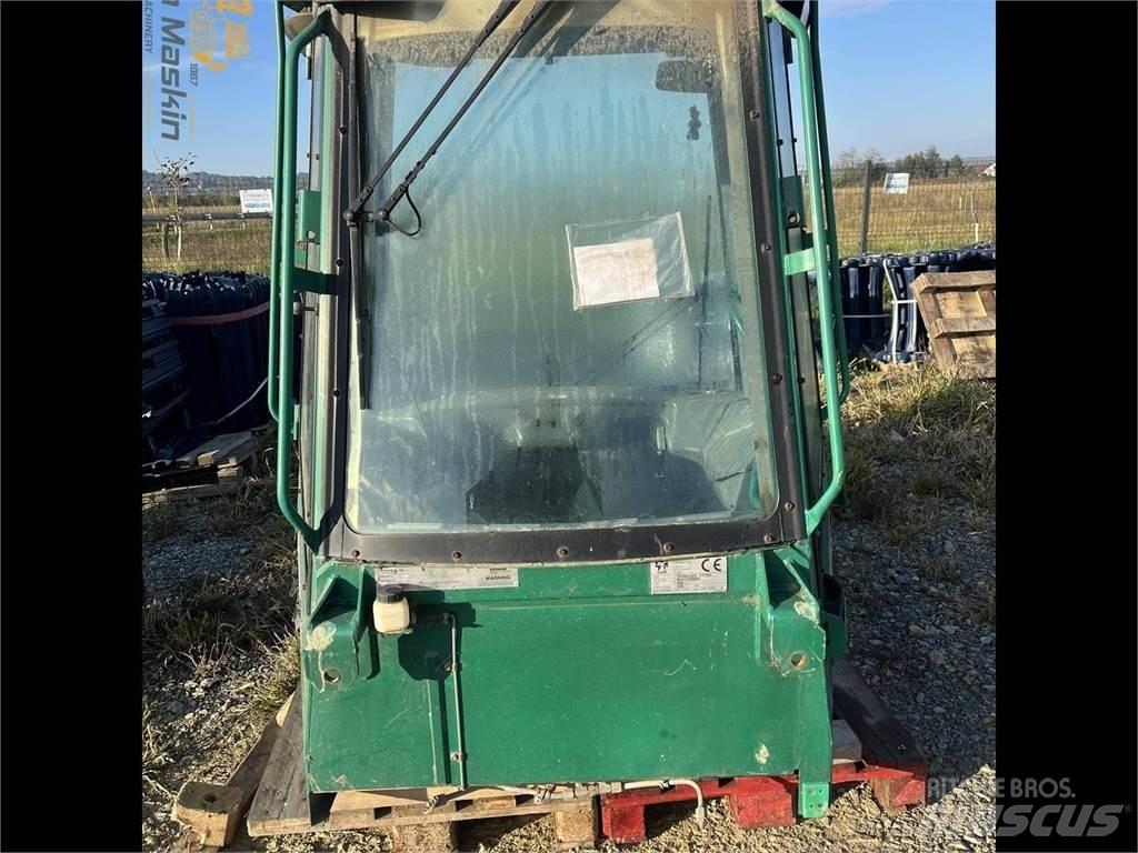 Timberjack 1110D Kabine i unutrašnjost