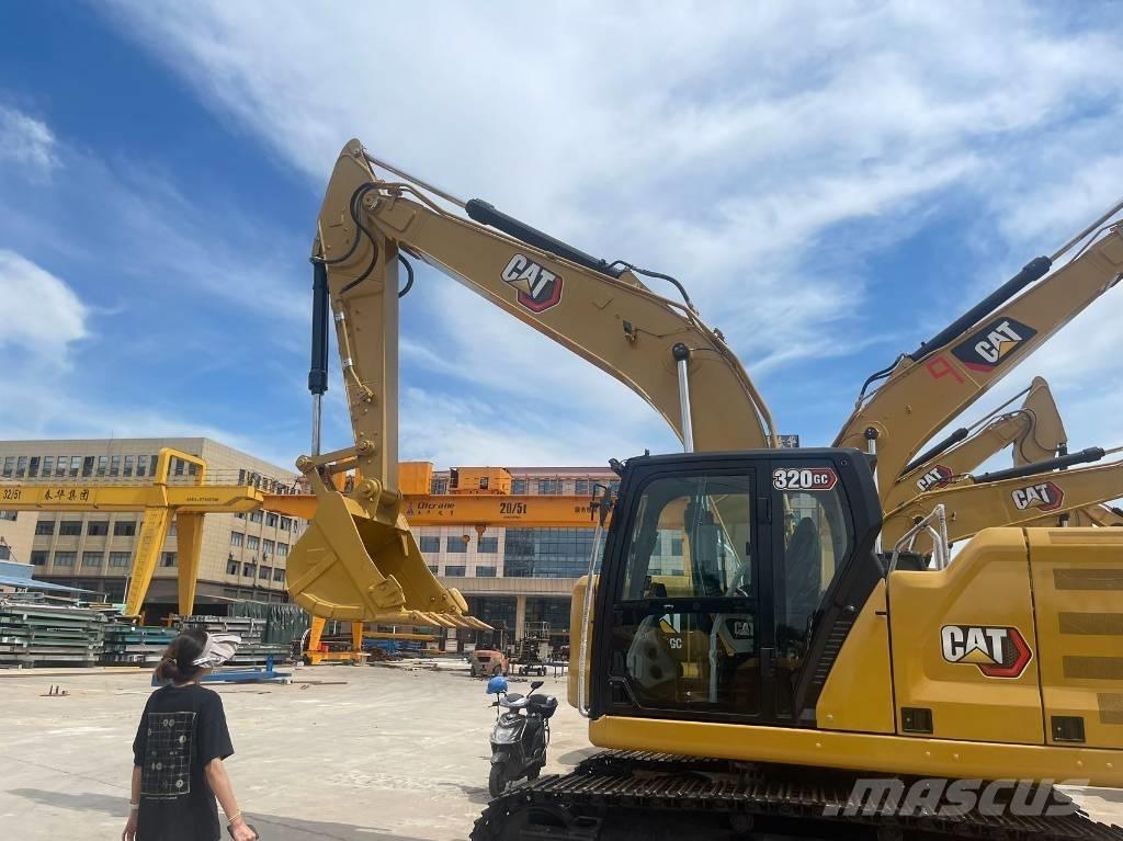 CAT 320 GC Bageri guseničari