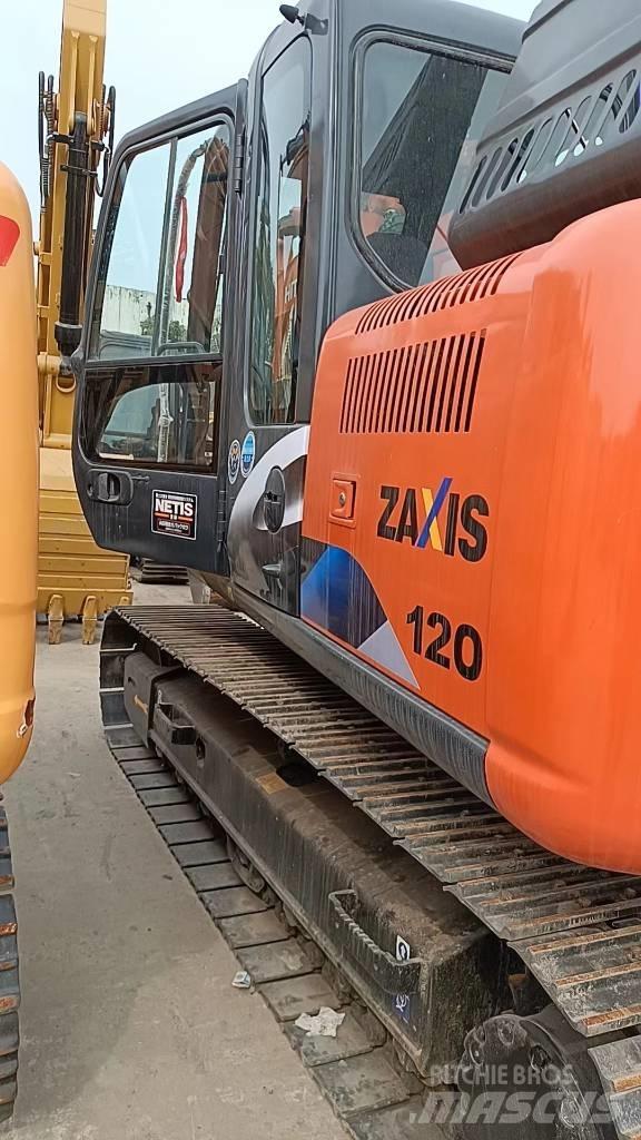 Hitachi ZX120-6 Bageri guseničari