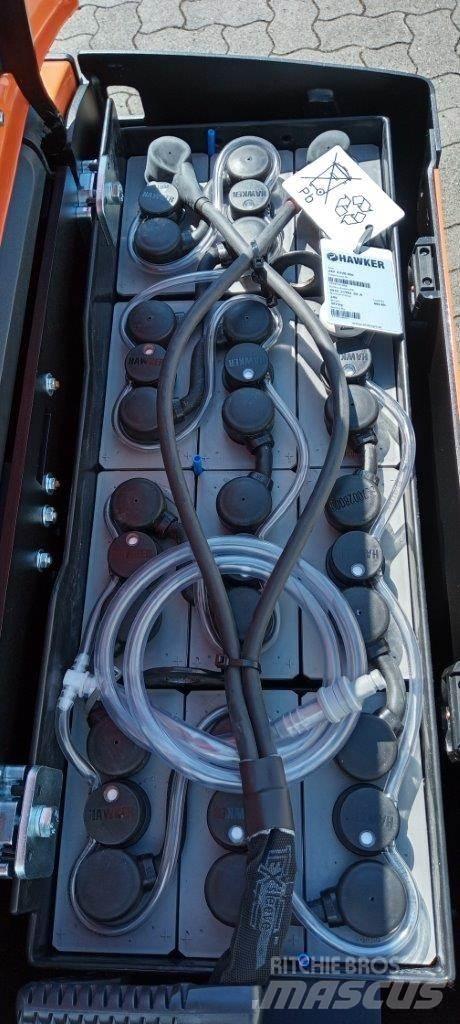 Toyota LPE 250 Nisko podizni električni viljuškar