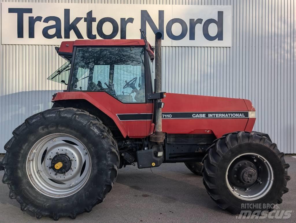 Case IH Magnum 7110 Traktori