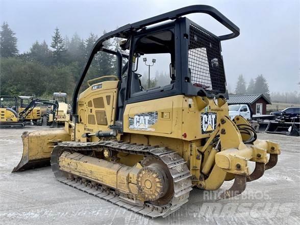 CAT D3K2 XL Buldožeri guseničari