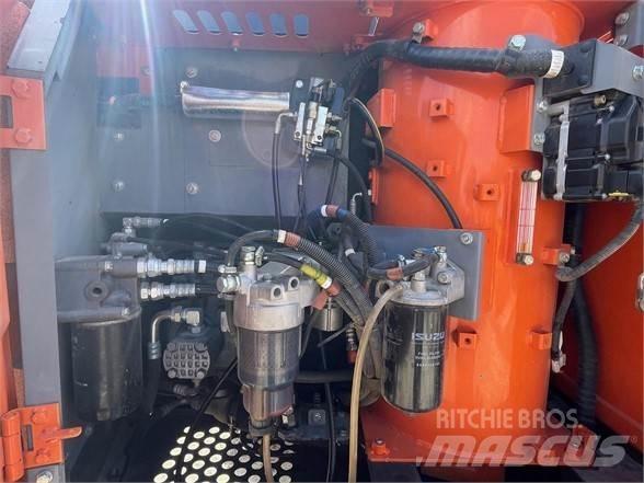Hitachi ZX120 Bageri guseničari